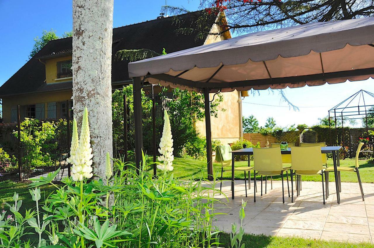 Au Jardin De Lisa Bed & Breakfast Cherreau Екстериор снимка